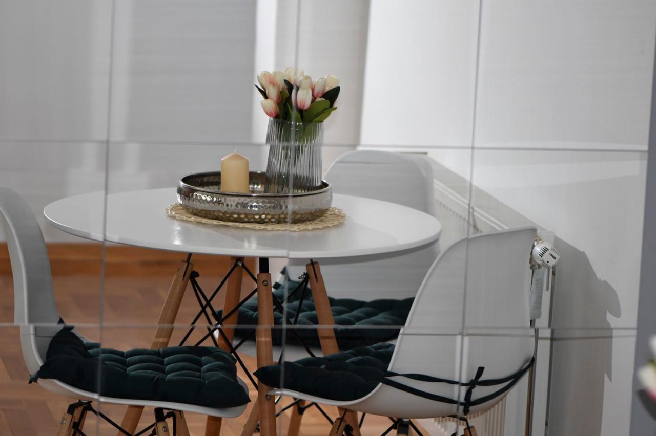 Ferienwohnung Soul Stan Na Dan Novi Sad Exterior foto
