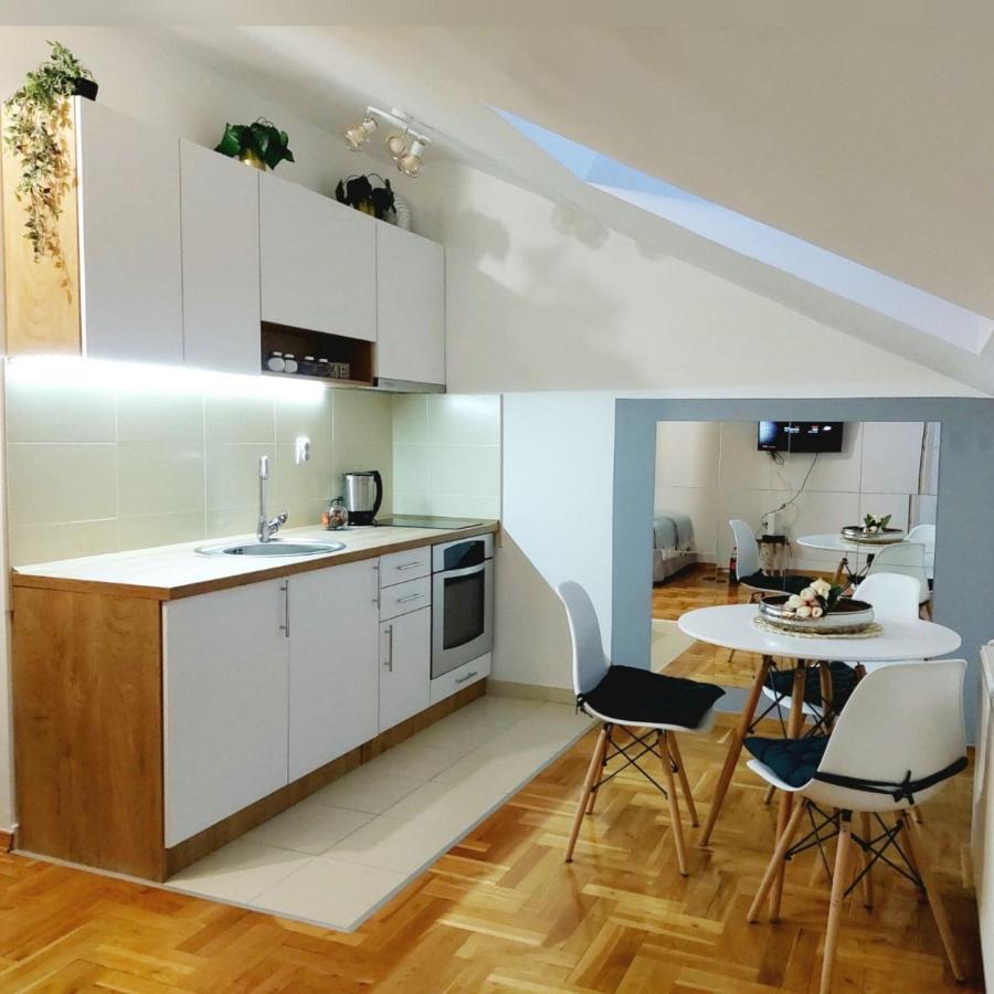 Ferienwohnung Soul Stan Na Dan Novi Sad Exterior foto